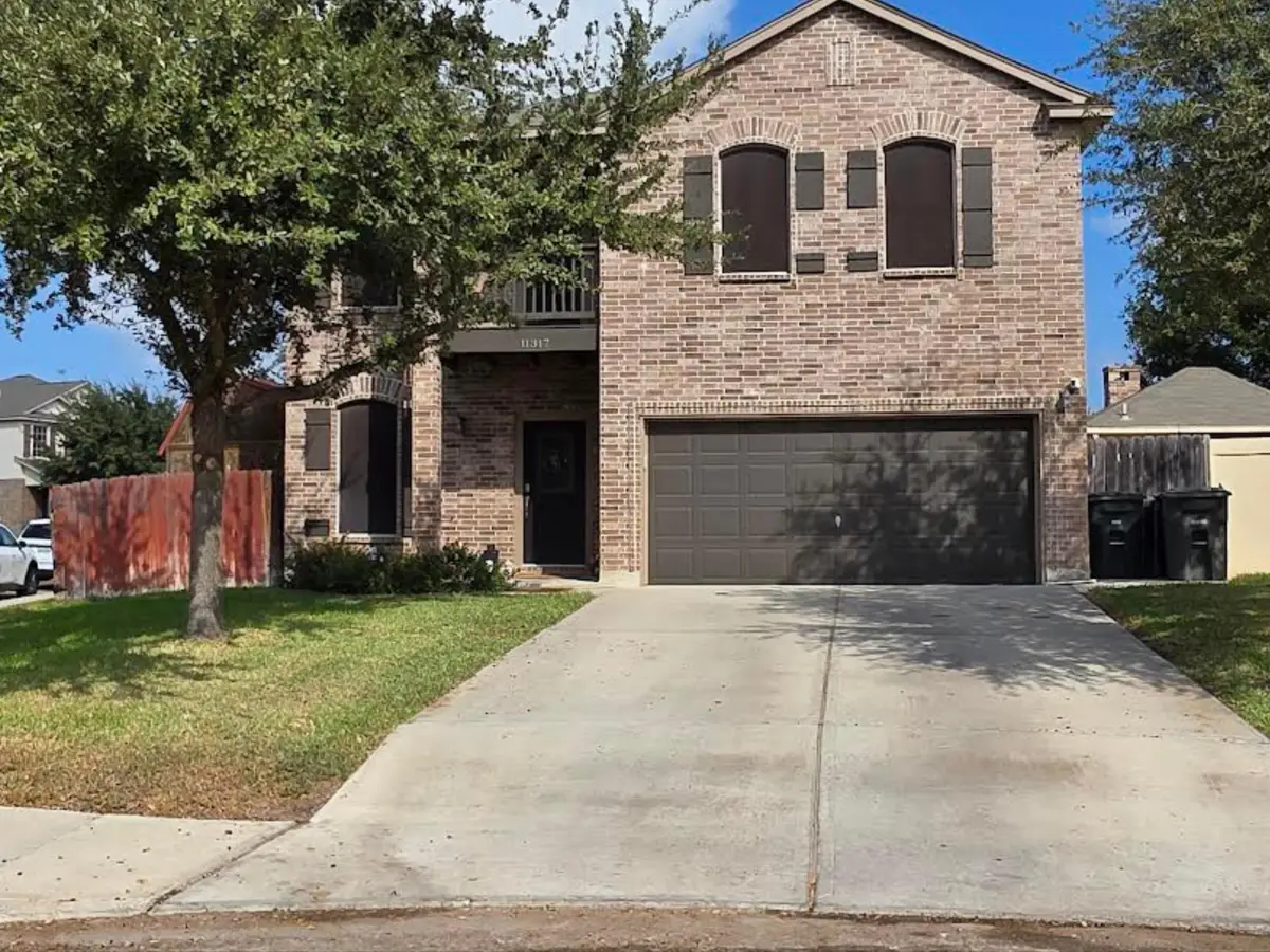11317 Kirby Dr, Laredo, TX 78045-5003 - Image #1