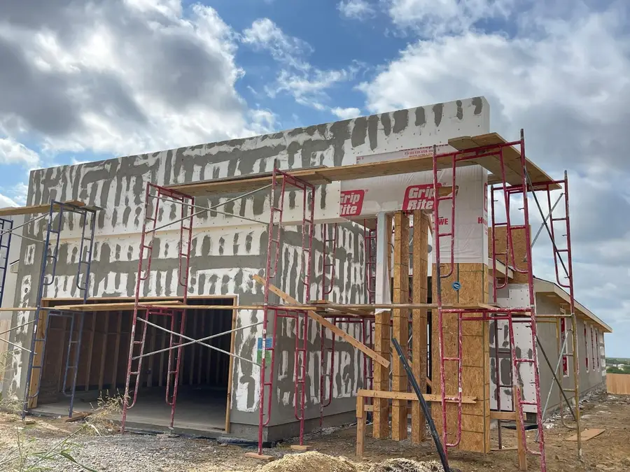 9978 Grotto Dr., Laredo, TX 78045 - Image #3