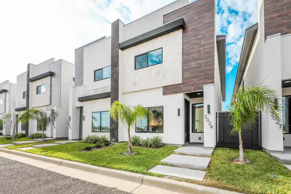 8218 Casa Verde Rd, Laredo, TX 78041