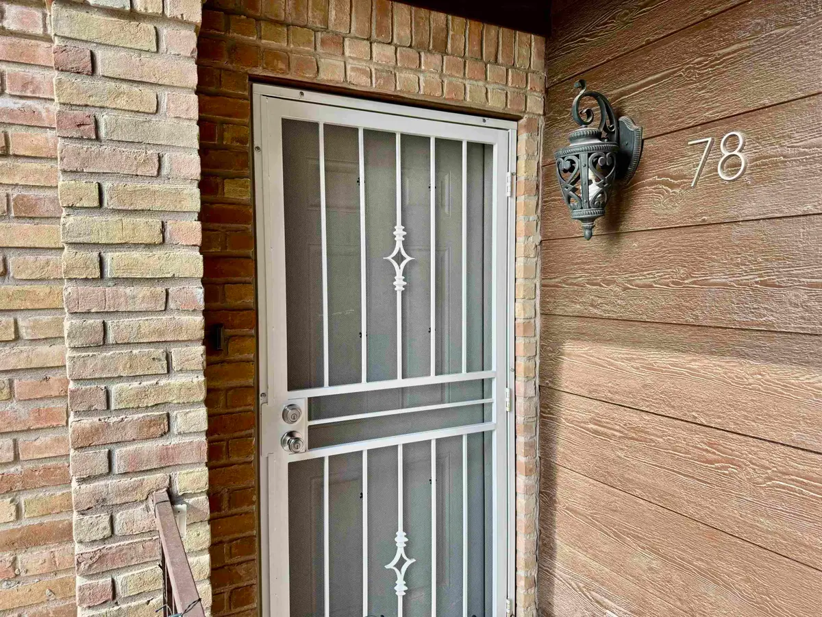 207 Martingale Ln, Laredo, TX 78041 - Image #1