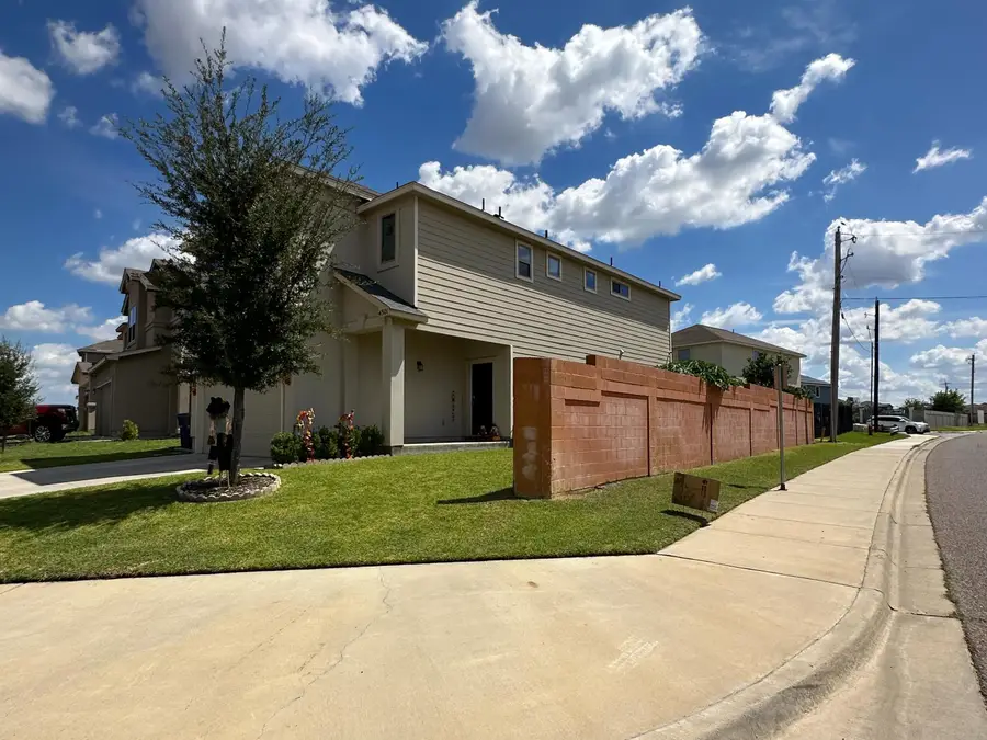 4301 Regina Dr., Laredo, TX 78046 - Image #3