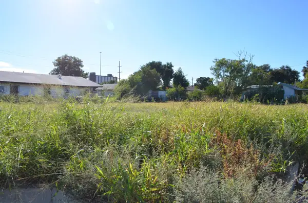 2820 San Francisco Ave, LAREDO, TX 78046