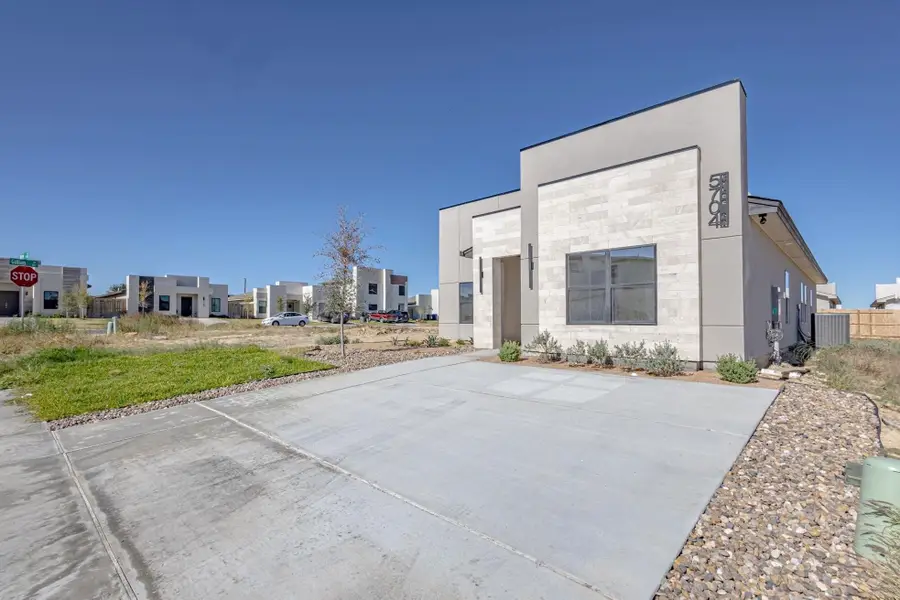 5704 Kylee Dr., Laredo, TX 78043 - Image #3