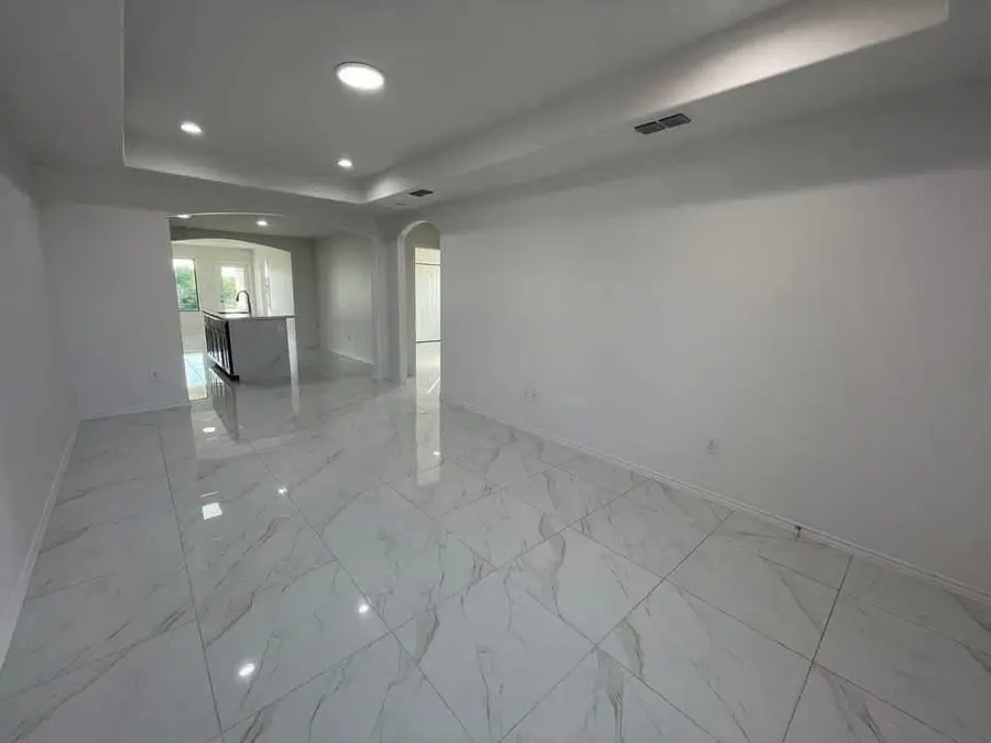 822 Monasterio Dr., Laredo, TX 78046 - Image #3