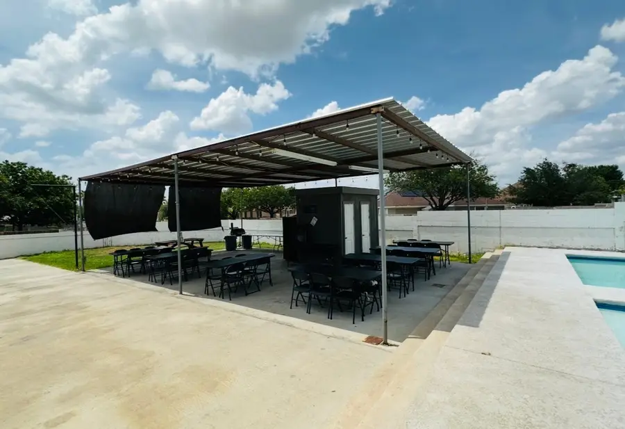 2001 Poza Rica Dr, Laredo, TX 78046 - Image #3