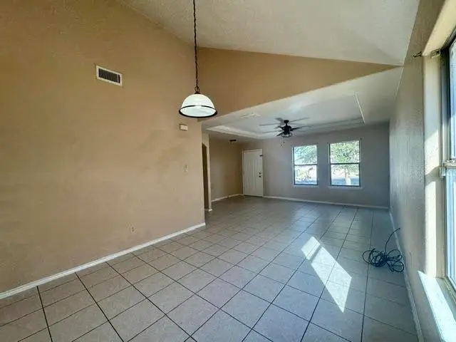 2209 Los Pinos Dr, Laredo, TX 78046 - Image #3