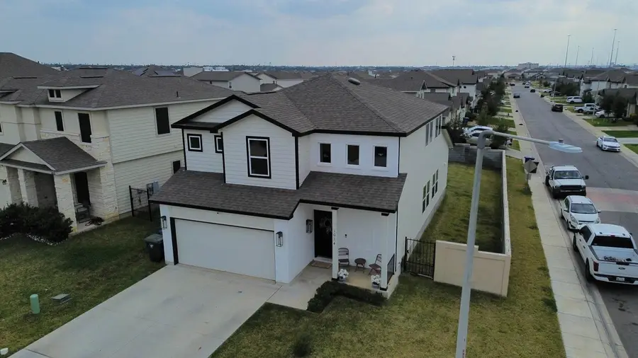 1014 Kus Dr., Laredo, TX 78045 - Image #2