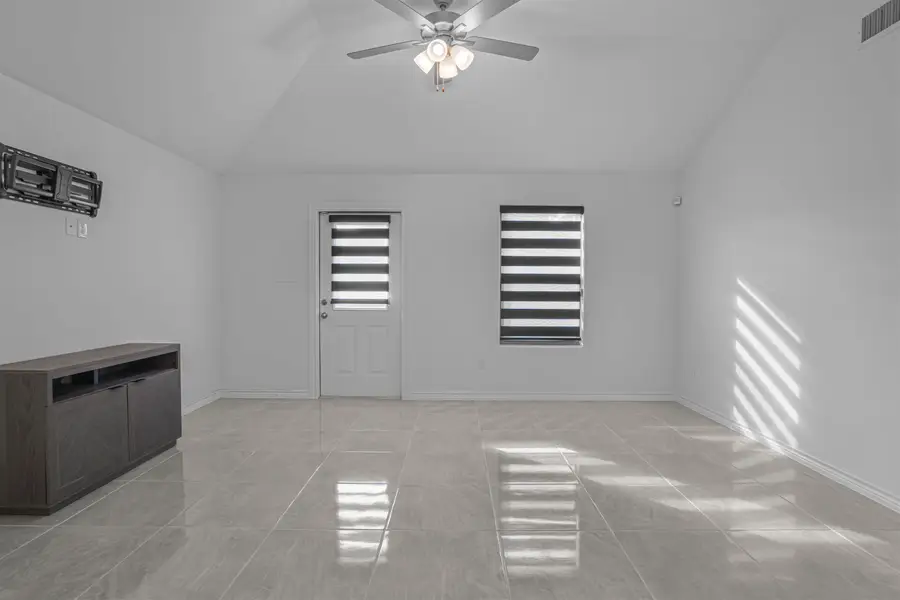 5428 Encanto Dr., Laredo, TX 78046-5283 - Image #3