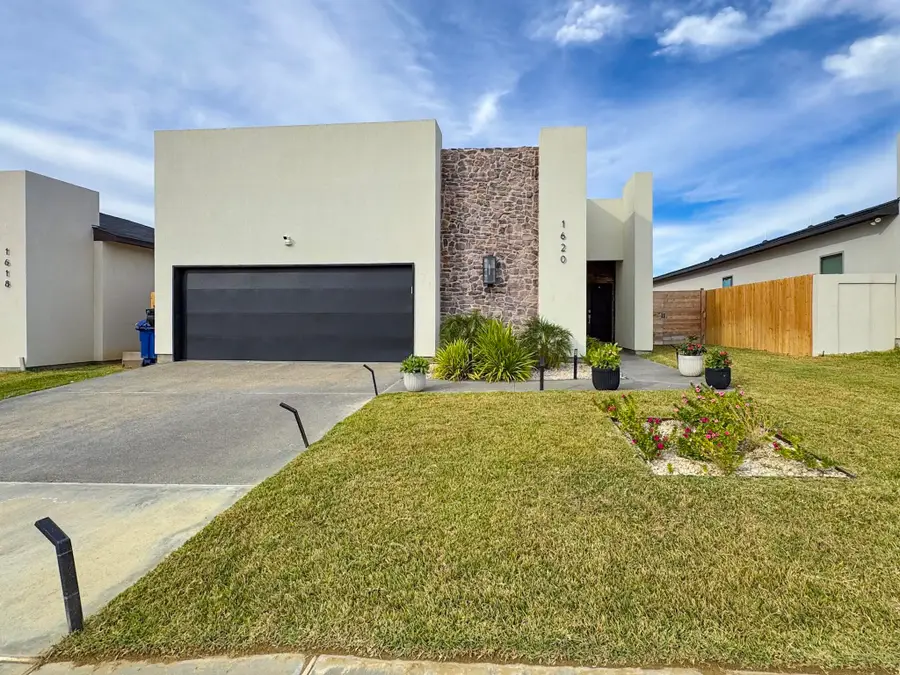 1620 Fresnillo Dr., Laredo, TX 78046 - Image #3