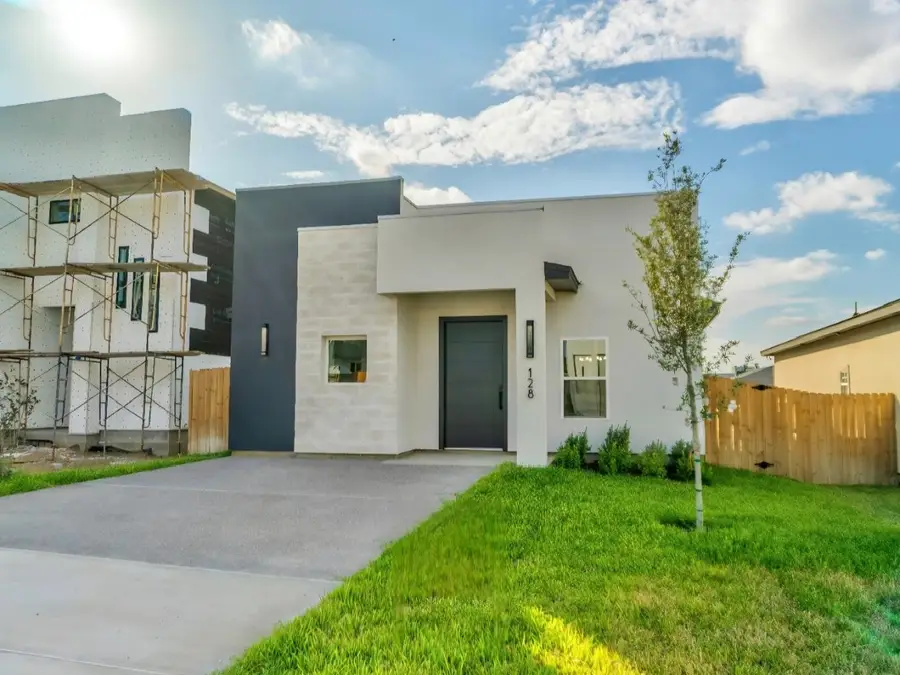 128 Faith Dr., Laredo, TX 78043 - Image #2