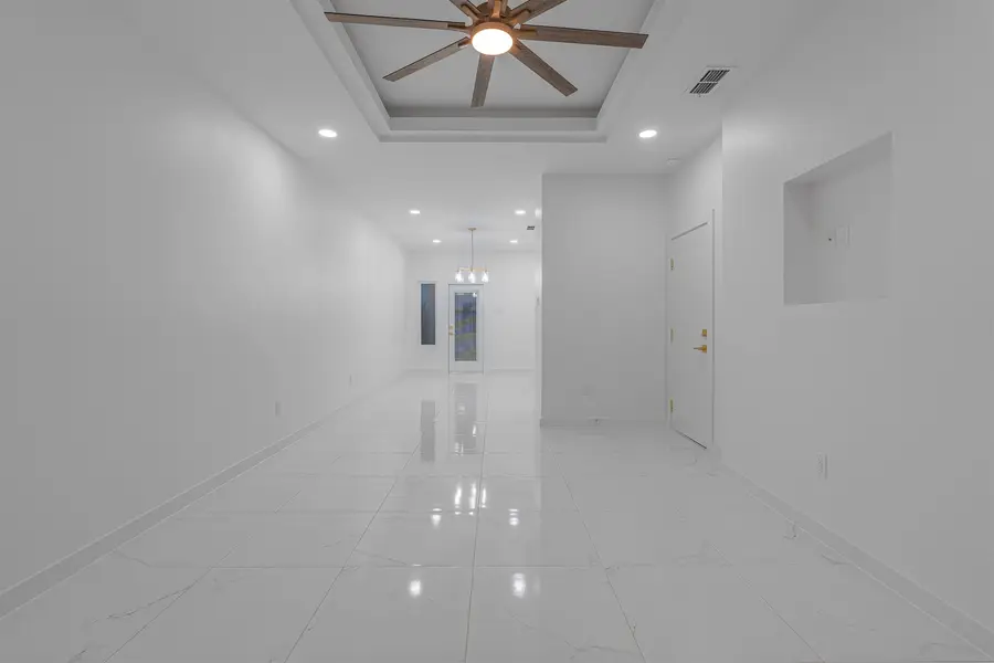 3911 Yoyis St., Laredo, TX 78046 - Image #3