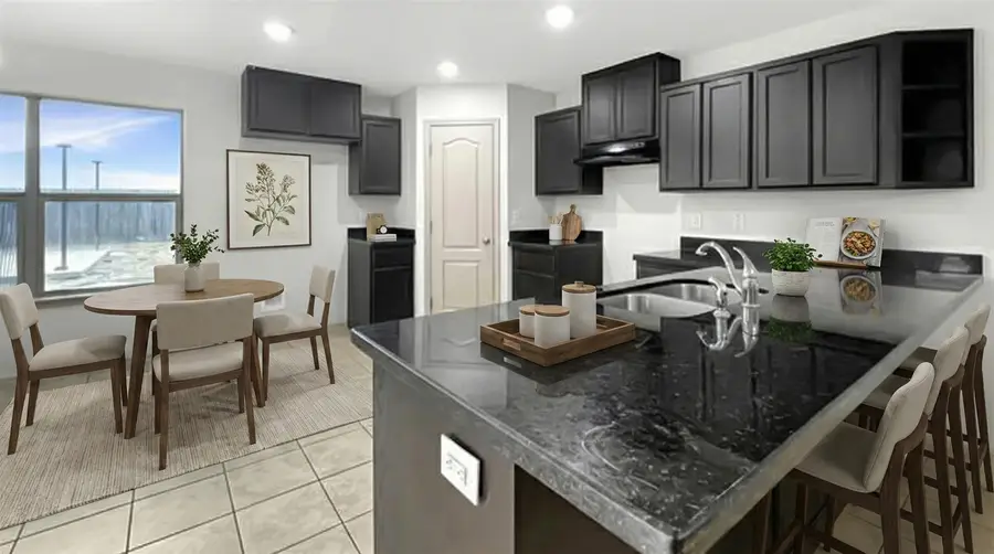 2026 Port Louisiana Dr, Laredo, TX 78045 - Image #3