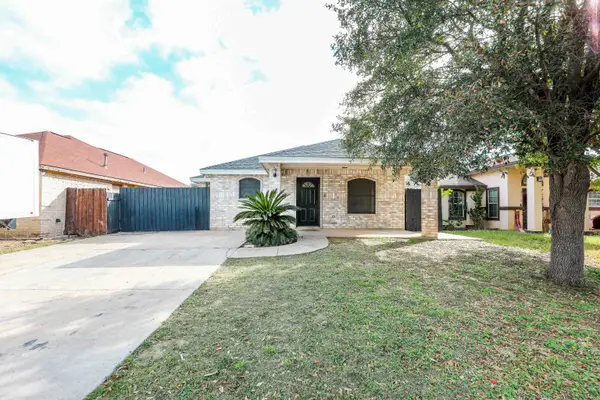 307 Lipan Dr, Laredo, TX 78045