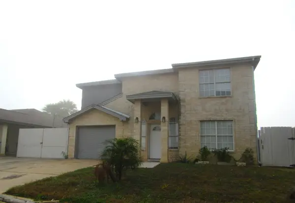 811 Wolf Creek Dr, Laredo, TX 78045