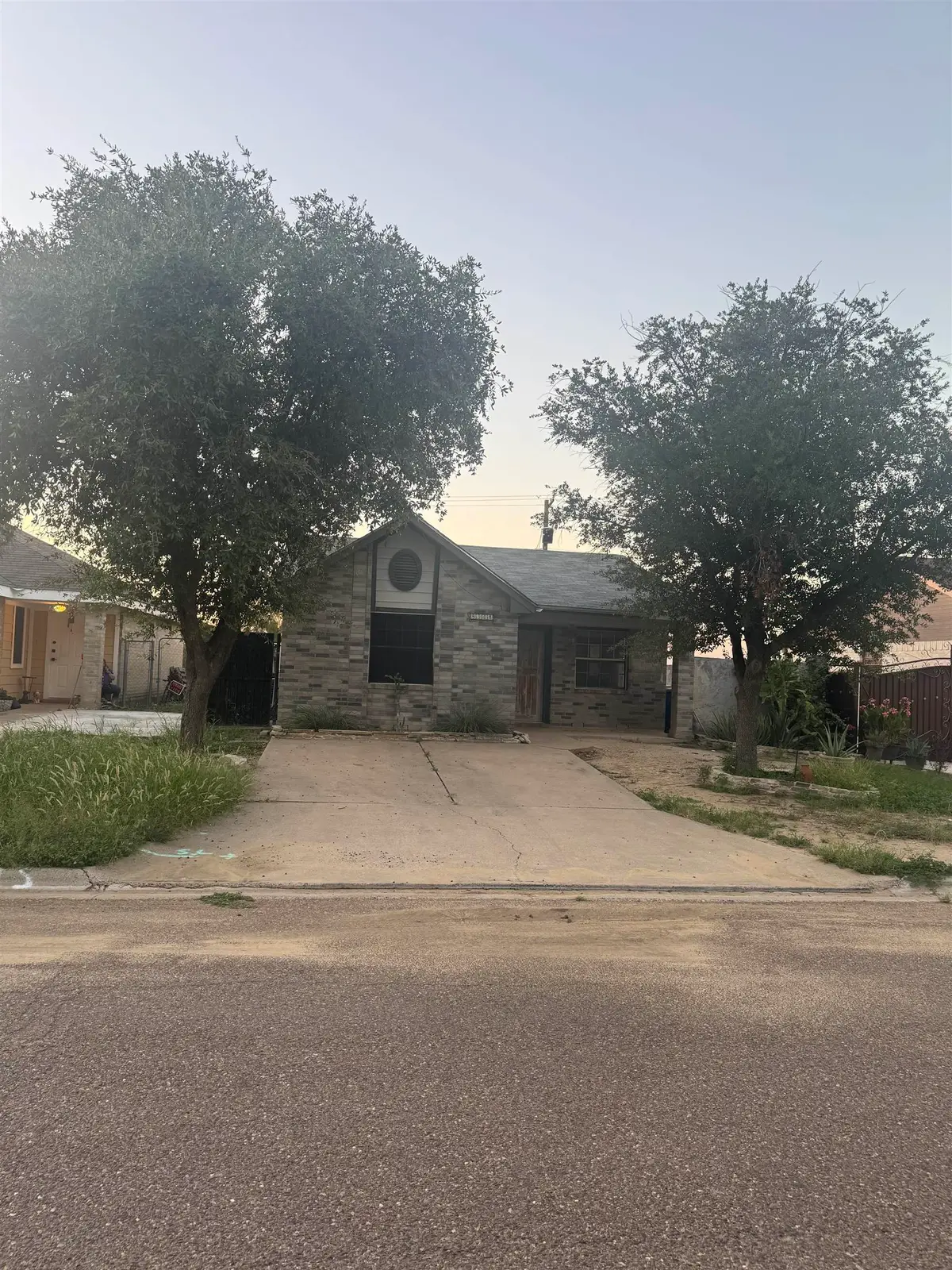 5908 Colt Dr, Laredo, TX 78043 - Image #1