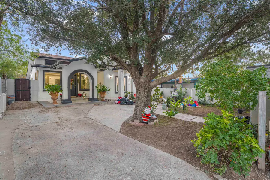 2709 Las Cuatas St, Laredo, TX 78041 - Image #3