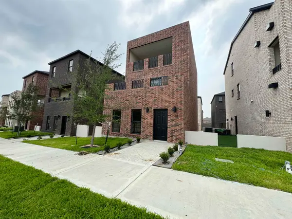 210 Veracruz Dr., Laredo, TX 78045