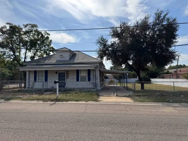 919 Willow St, Laredo, TX 78040-6620