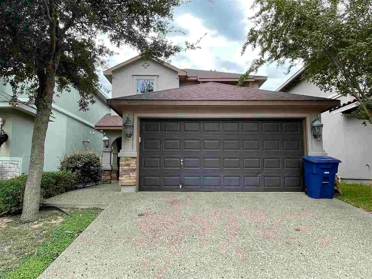 9813 Sandhill Dr, Laredo, TX 78045 - Image #1