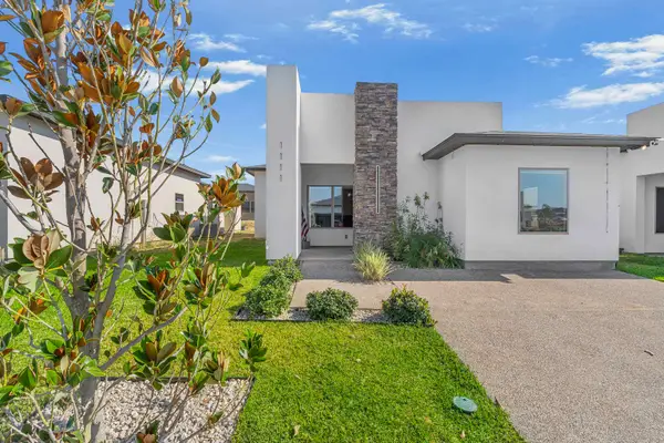 1111 Morocoy Dr., Laredo, TX 78046