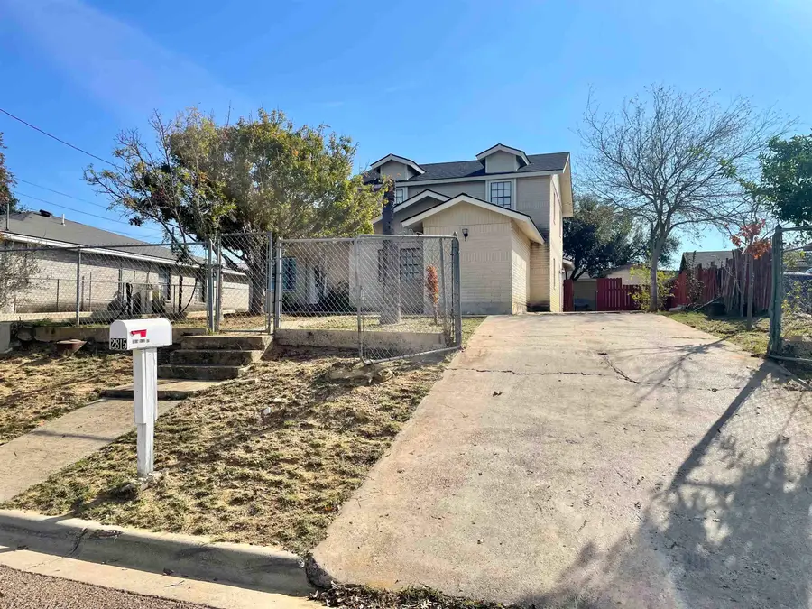 2815 Diaz St, Laredo, TX 78043 - Image #2