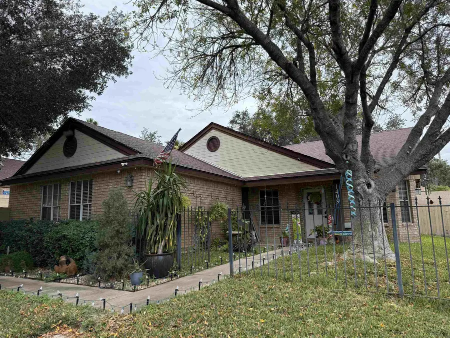 1409 Alameda Dr, Laredo, TX 78045 - Image #3