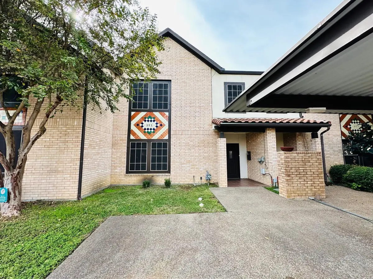 2445 Monarch Dr, Laredo, TX 78045 - Image #1