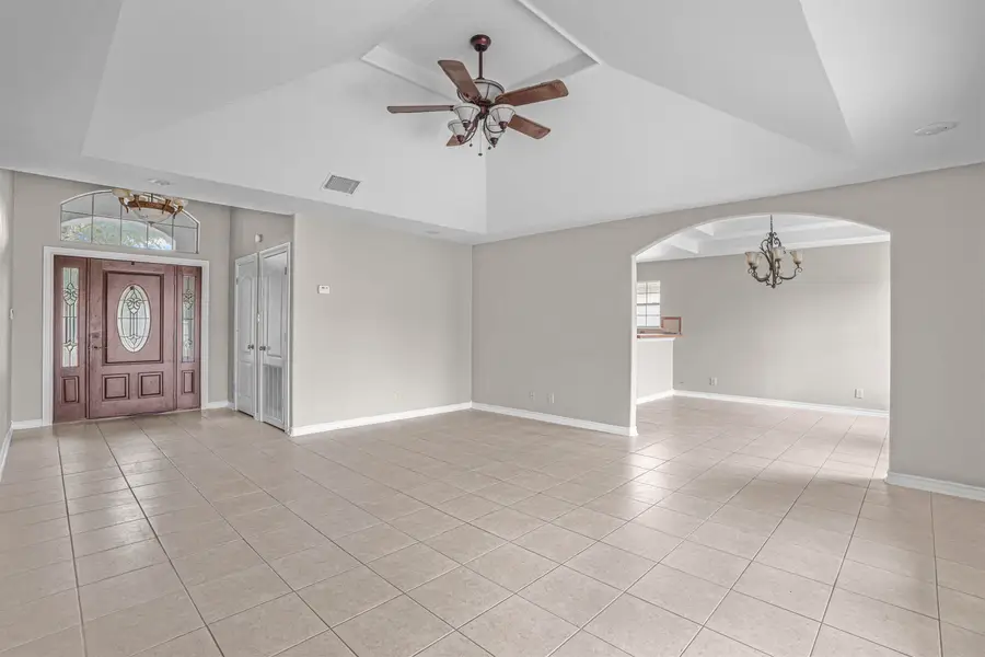 3814 Sandcliff Dr, Laredo, TX 78045 - Image #3