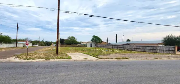 1602 Zapata Ave., Zapata, TX 78076
