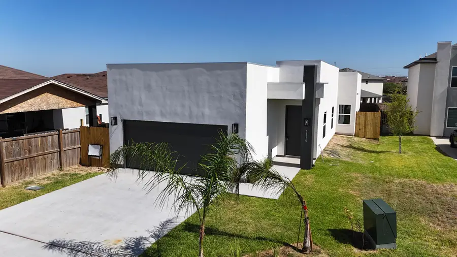 5616 Encanto Dr., Laredo, TX 78046 - Image #2