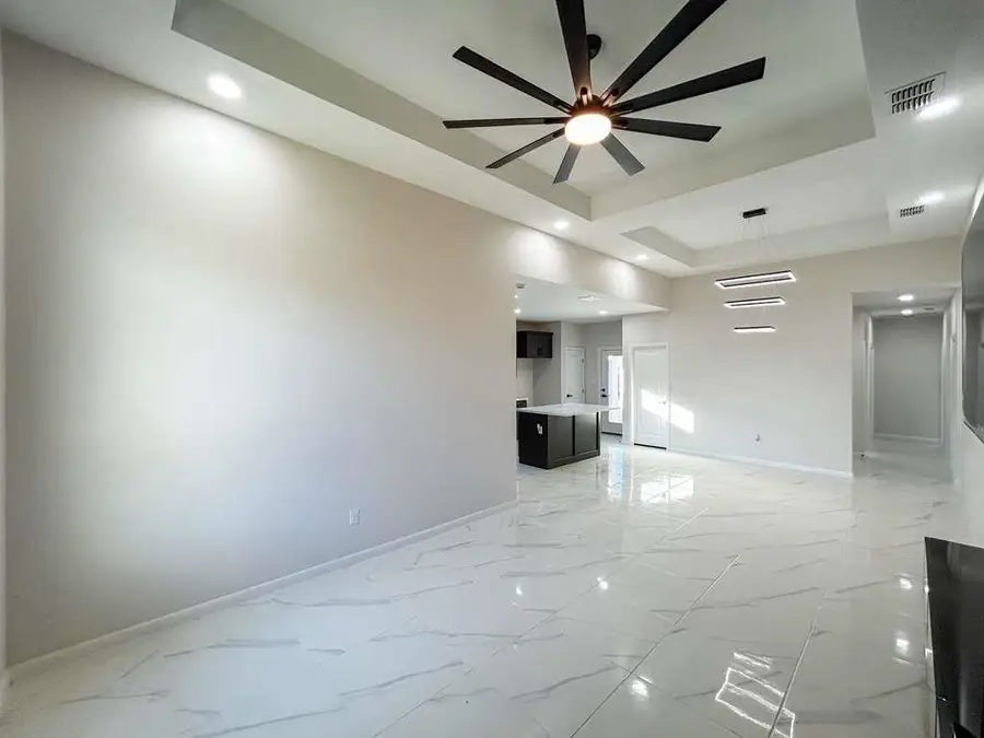 1526 Cincho St., Laredo, TX 78046 - #3