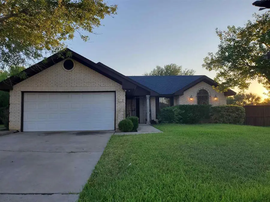 8634 Puerto Viejo, Laredo, TX 78045 - Image #2