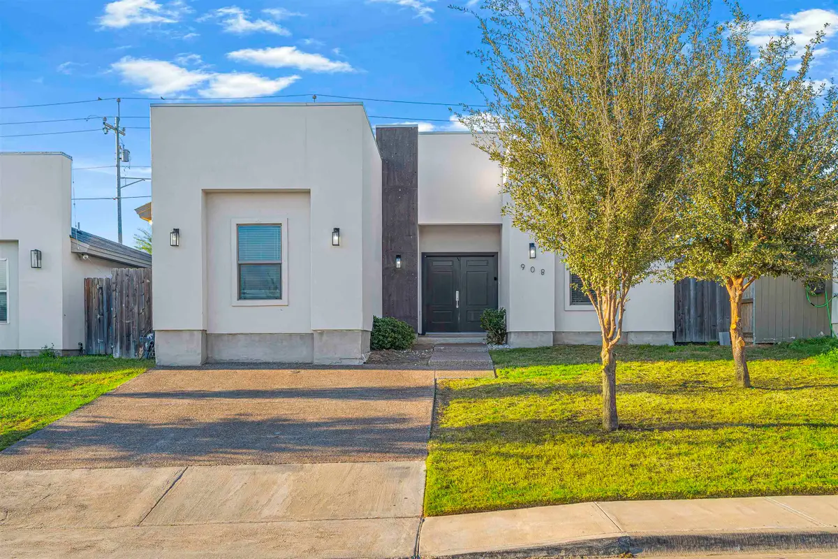 908 La Muralla St, Laredo, TX 78046 - Image #1