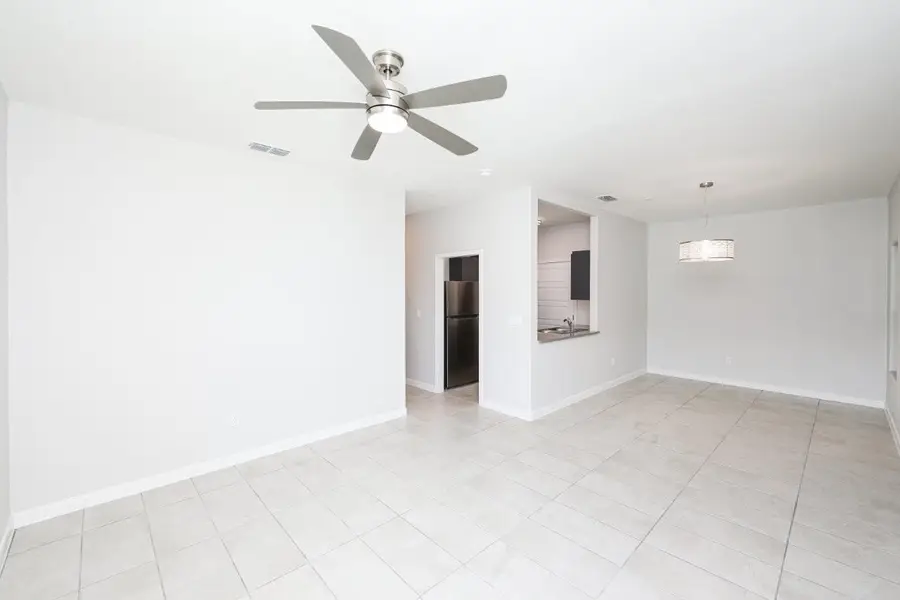 7126 Rosson Ln, Laredo, TX 78041 - Image #3