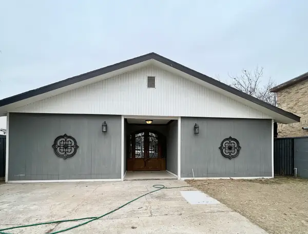 222 Segovia Dr, Laredo, TX 78046