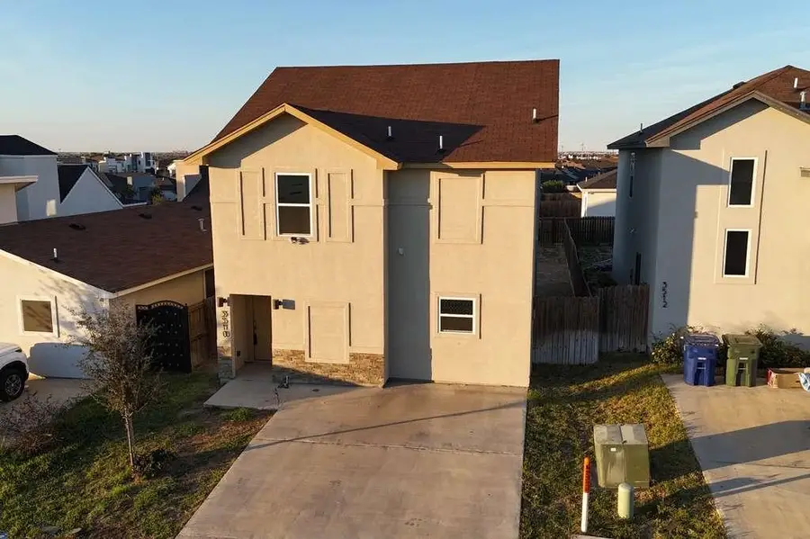 3510 Joaquin Ponce, Laredo, TX 78046 - Image #2