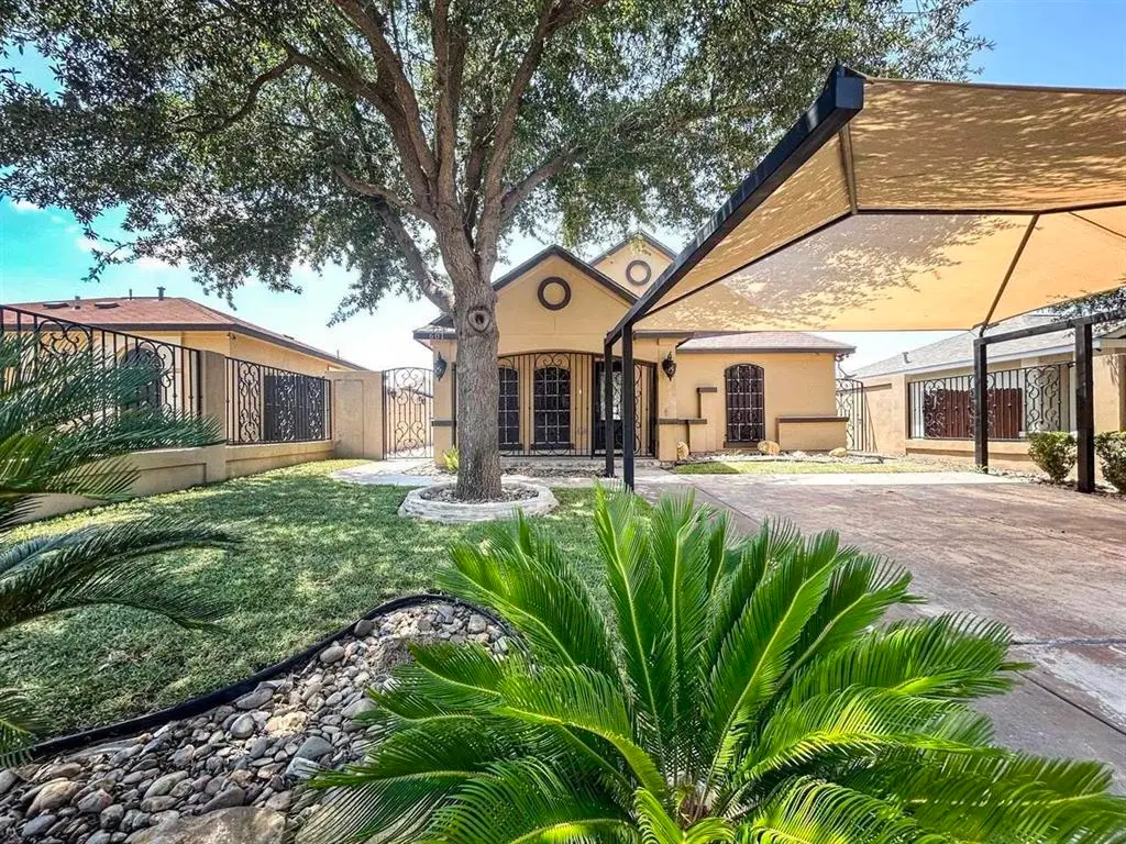 601 Oleander St, Laredo, TX 78046 - Image #1