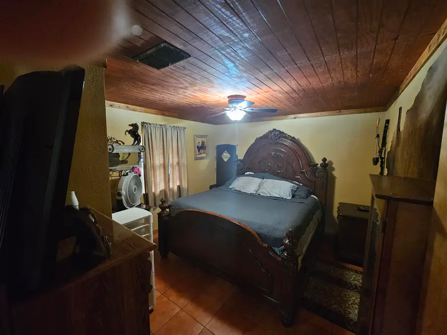 521 RR 6250-A, Laredo, TX 78045 - Image #2