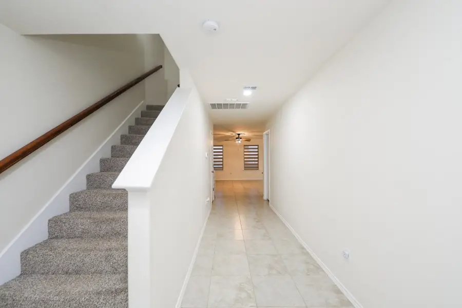 5618 Lone Star Loop, Laredo, TX 78046 - Image #2