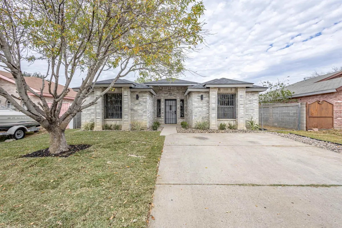 4312 Patriot Dr, Laredo, TX 78046 - Image #1