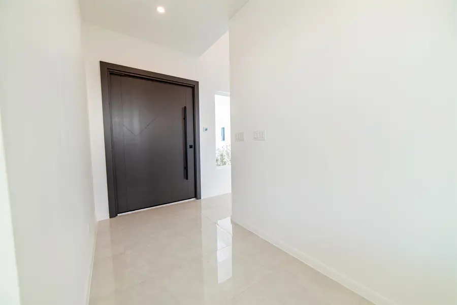 201 Sorella Loop, Laredo, TX 78045 - Image #3