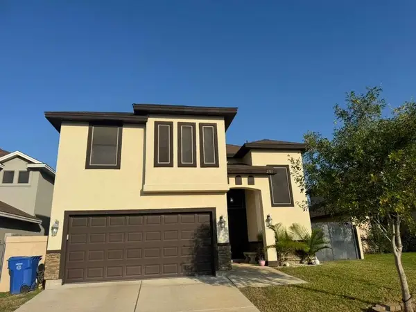 2705 Shetland Dr., Laredo, TX 78046