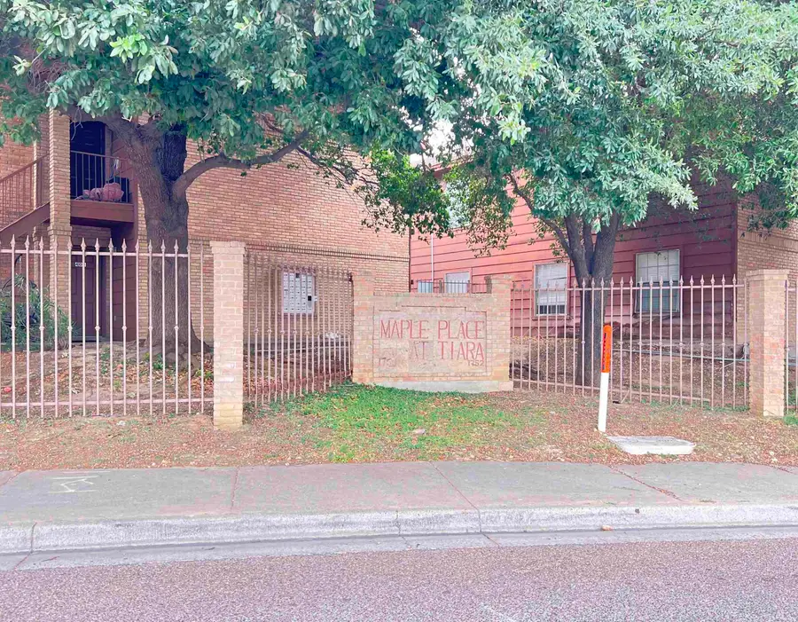 1752 Tiara Trl, Laredo, TX 78045 - Image #3