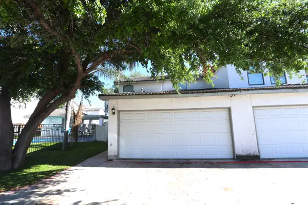 100 W Village Blvd, Laredo, TX 78041