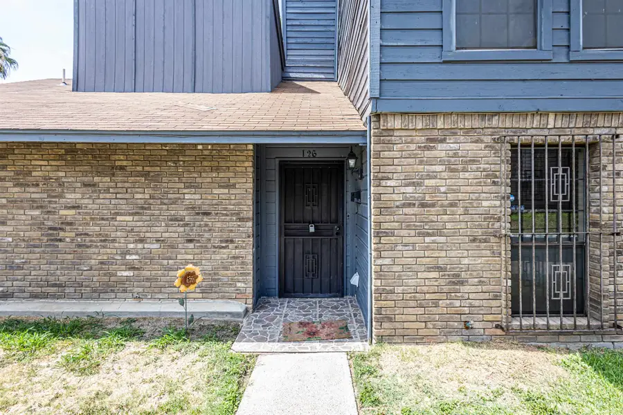 201 E Del Mar Blvd, Laredo, TX 78041 - Image #2