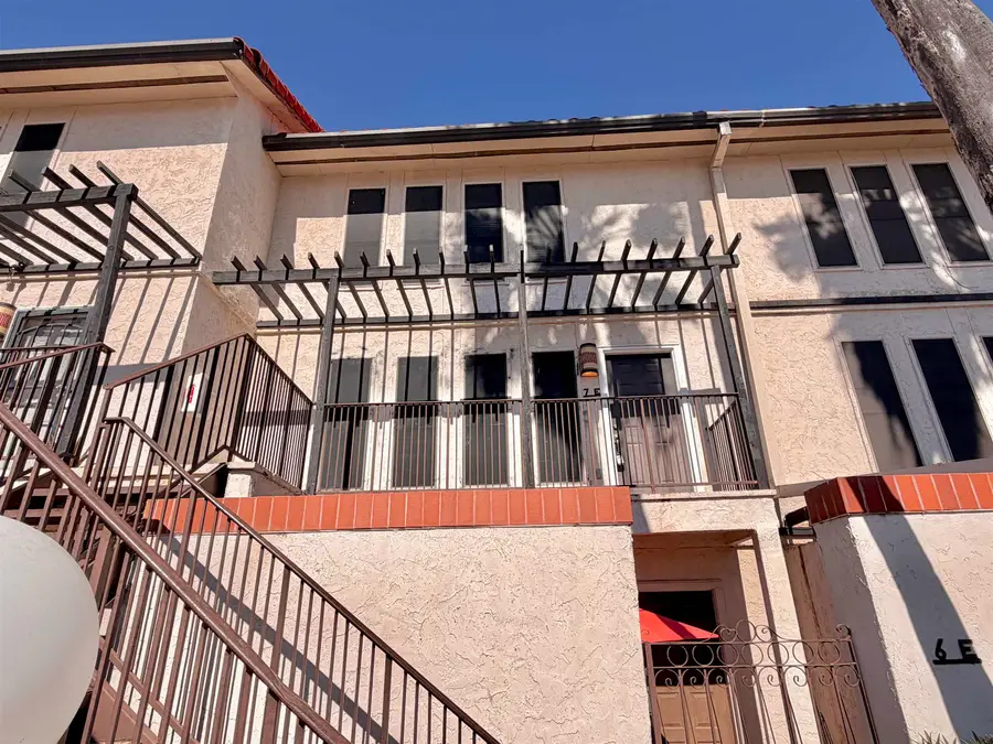 101 W Del Mar Blvd, Laredo, TX 78045 - Image #2