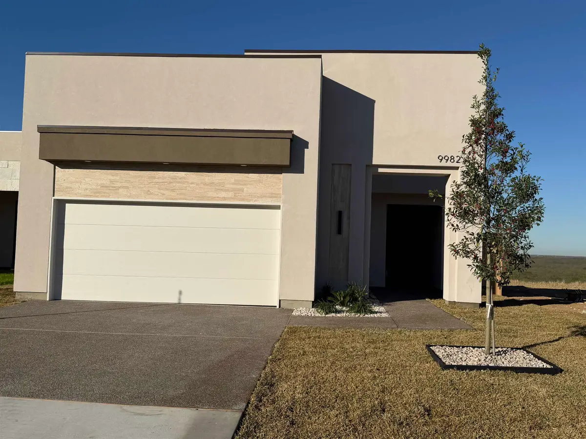 9982 Grotto Dr., Laredo, TX 78045 - Image #1