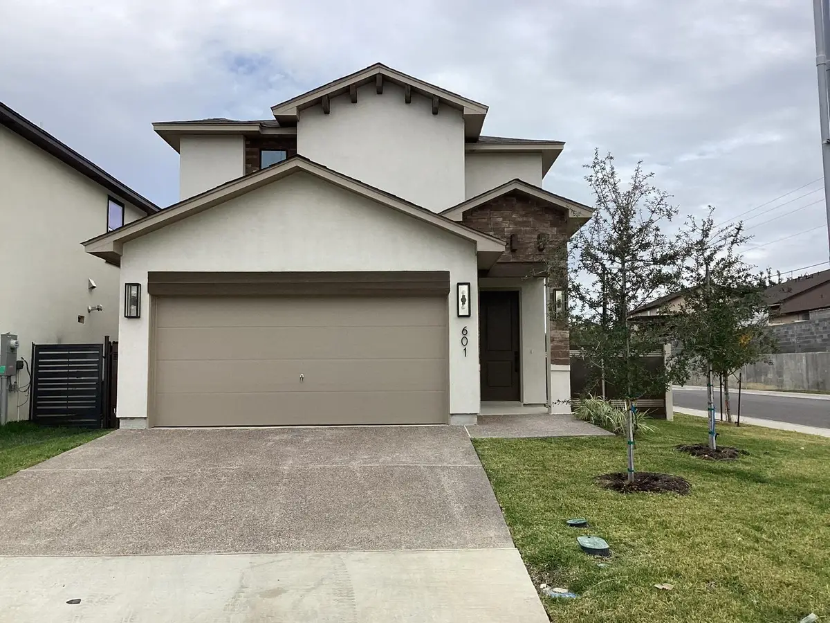 601 Cata Dr., Laredo, TX 78045-0003 - Image #1