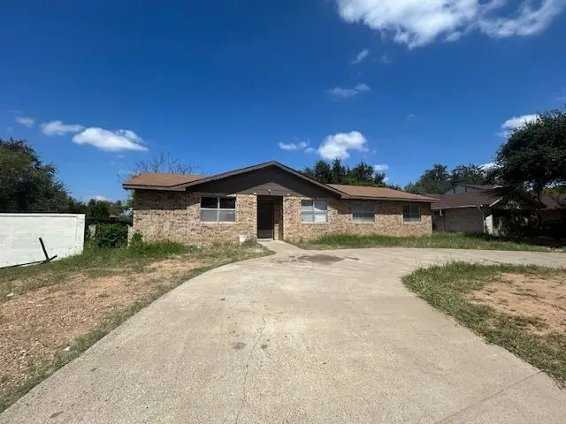 1006 Laurel Dr, Laredo, TX 78045 - Image #2