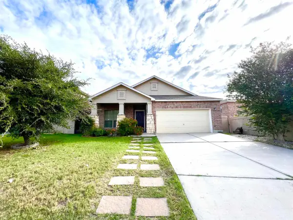 326 Sabal Loop, LAREDO, TX 78045